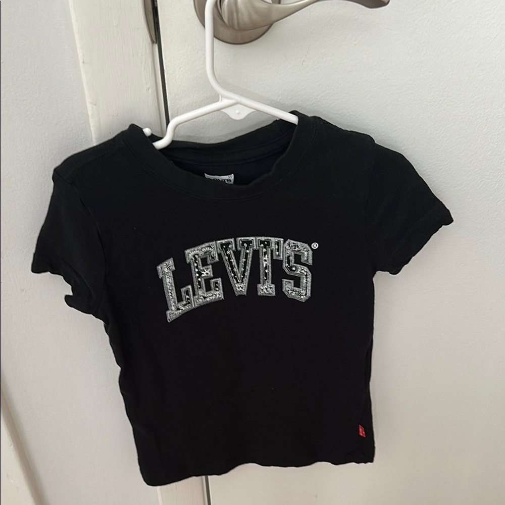 Levi's Black Short Sleeve Tee Casual Crop
